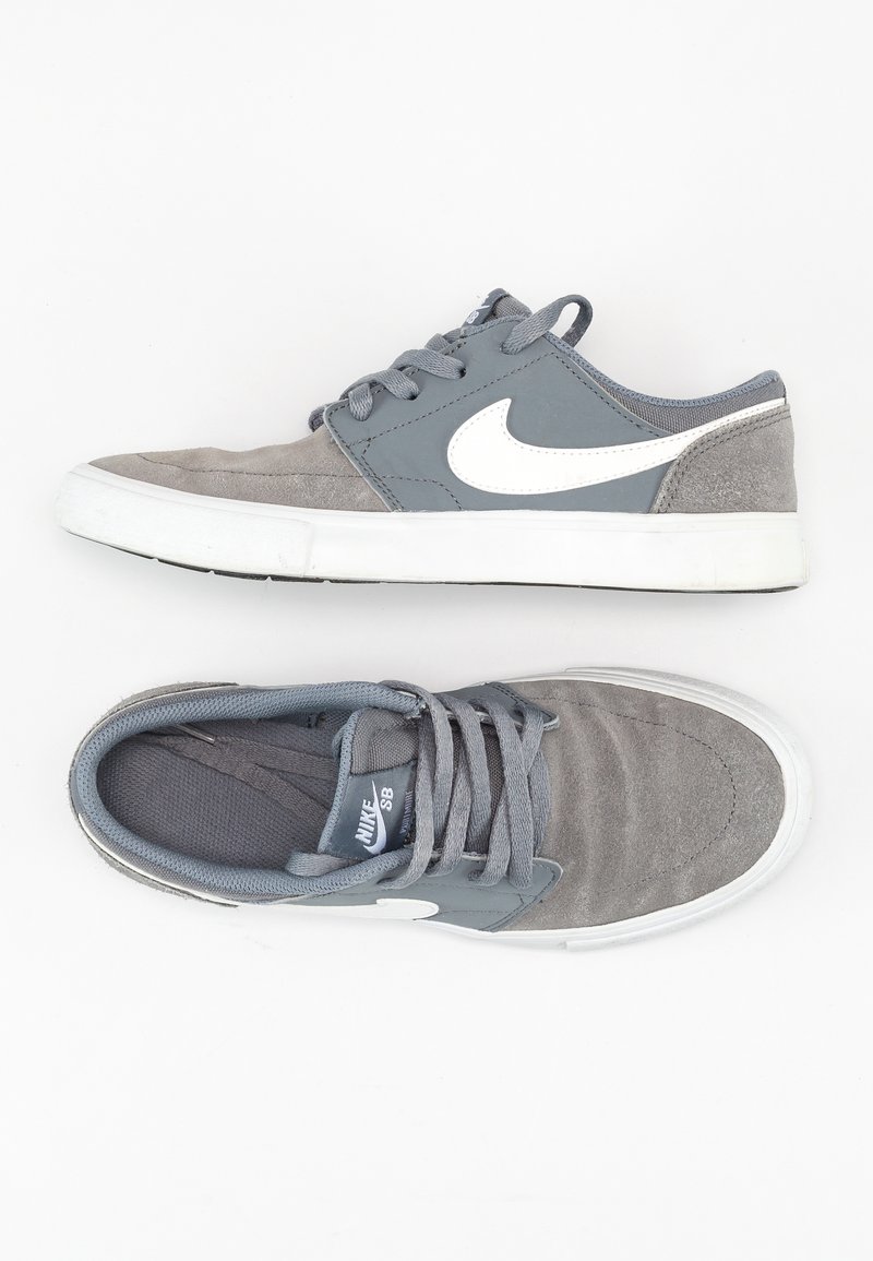 Nike SB Zapatillas grey/gris (Segunda mano)