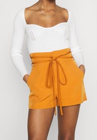Missguided Shorts - mustard yellow