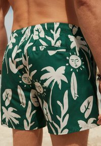 Next REGULAR FIT - Fürdőnadrág - green ecru