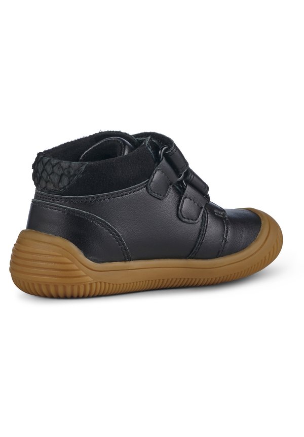 TRISTAN – Klettschuh – schwarz
