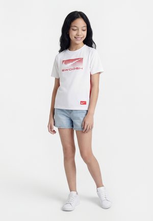 Nike Performance MULTI LOVE UNISEX - Camiseta deportiva - white/university red