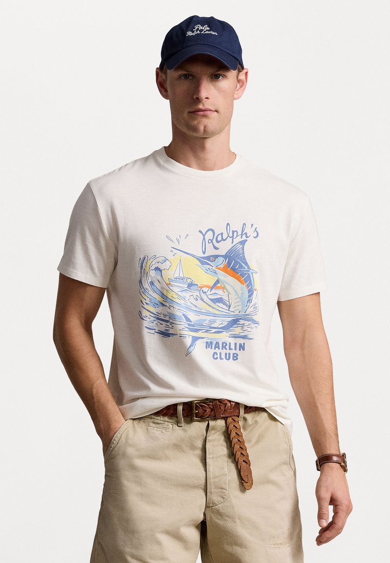 Polo Ralph Lauren CLASSIC FIT SLUB JERSEY GRAPHIC T-SHIRT - T-shirt con stampa - nevis