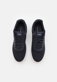Tommy Hilfiger MODERN CUP - Joggesko - desert sky