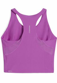 Débardeur de sport violet avec un design dos nageur, des panneaux en maille et un petit logo réfléchissant dans le dos. Fabrication en tissu évacuant l'humidité.