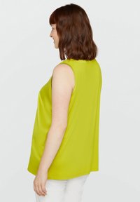 Fiorella Rubino CON PIEGA DAVANTI - Top - giallo