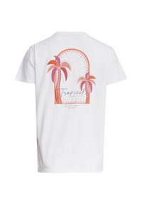 Weißes Baumwoll-T-Shirt mit einem bunten Palmbaum-Design und dem Text "Tropical State of Mind" in Pink und Orange auf der Rückseite.