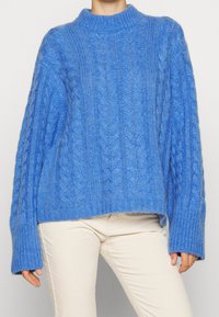 InWear Stickad tröja - blue