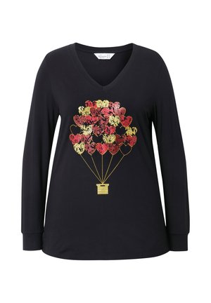 T-shirt nera a maniche lunghe con scollatura a V, caratterizzata da un design di pallone aerostatico composto da cuori colorati con accenti in glitter rosso, oro e giallo.