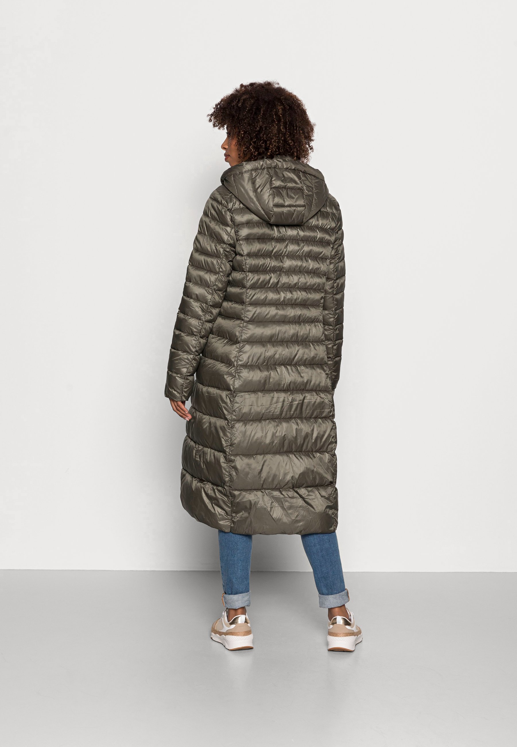 moncler suvette