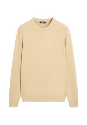 Beige trui met lange mouwen en ronde hals, voorzien van geribde manchetten, zoom en halslijn, plat weergegeven op een witte achtergrond.