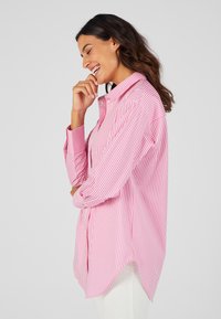 Damart RAYÉE - Camicia - rose clair rayé