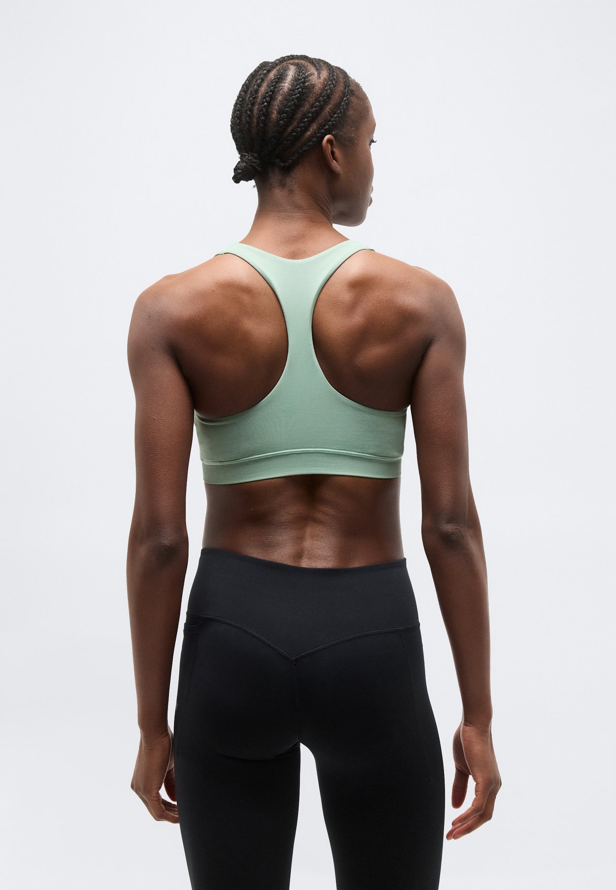 DEFINE SEAMLESS RACER BACK BRA