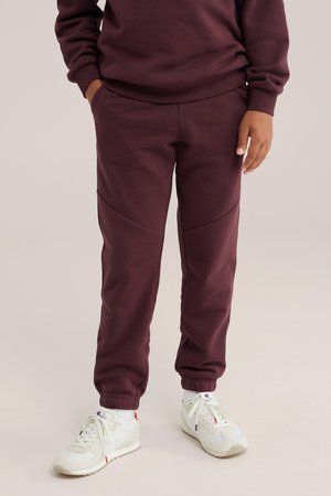 WE Fashion, Tracksuit bottoms - aubergine