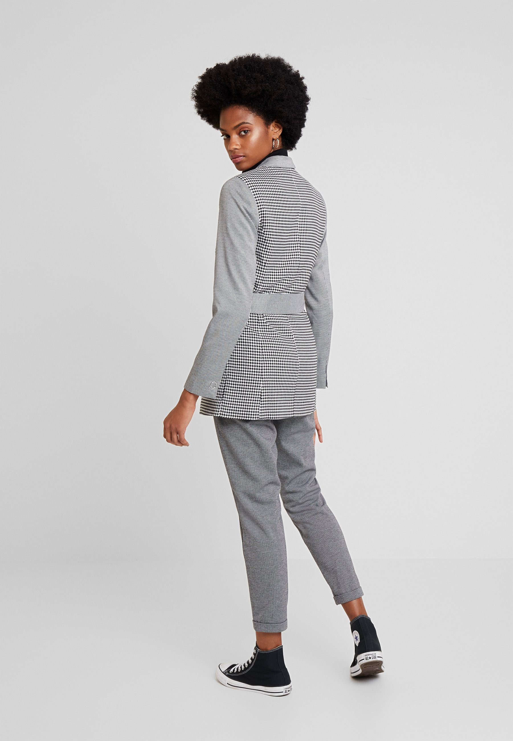 Aaiko PARISE Halflange jas blackZwart Zalando.nl Aaiko PARISE Halflange jas blackZwart Zalando.nl