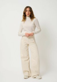 COL ROULÉ - Maglione - ivory