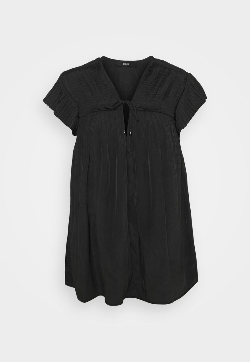 Robe noire à manches courtes avec corsage supérieur plissé et manches, col en V avec fermeture à nouer, et jupe ample et fluide.