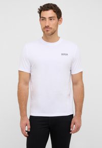 Mustang STYLE AUSTIN - T-shirt imprimé - weiß