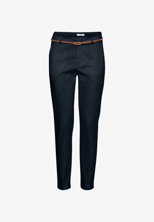 Tamno plave hlače uskog kroja, s smešnim pojasom i glatkom teksturom tkanine. Pozadina je obična bijela.