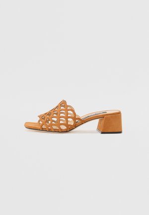 Sergio Rossi Muiltjes met hak - beige