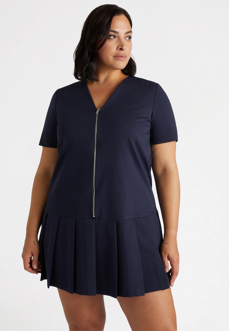 Fiorella Rubino - CORTO CON ZIP E PIEGHE - Day dress - blu, Enlarge
