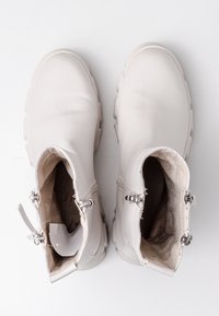 Tamaris Stivaletti con plateau - white