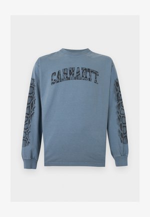 T-shirt Carhartt bleu à manches longues avec texte motif peau de serpent sur le devant et motifs peau de serpent assortis le long des deux manches.