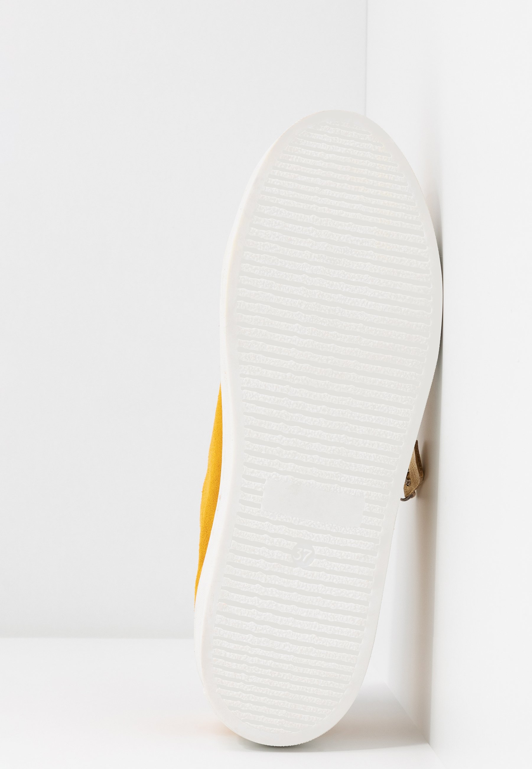 Steven New York POMME Joggesko yellowgul Zalando.no Steven New York POMME Joggesko yellowgul Zalando.no