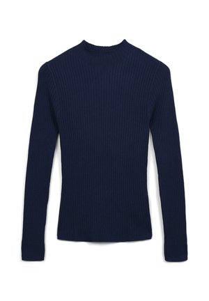 Maglione lungo a maniche lunghe di colore navy con collo alto. Presenta una silhouette aderente e una superficie testurizzata, evidenziando un design strutturato.
