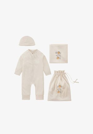 Set per neonati color crema con tutina a maniche lunghe, cappellino coordinato, panno ricamato e sacchetto con coulisse con la scritta "Cresci con Amore".