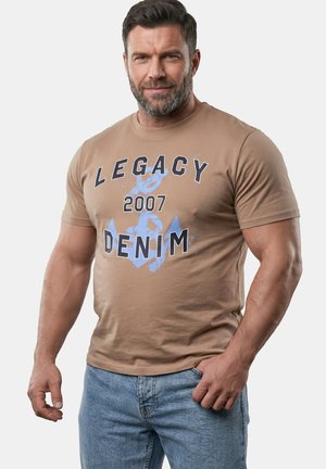 Men Plus, - T-shirt z nadrukiem