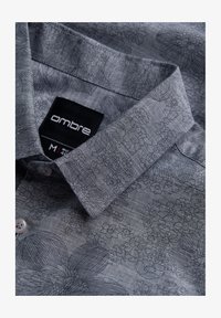 Unausgewählt, light grey