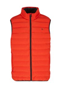 Padded Weste in leuchtendem Orange, mit hohem Kragen und Frontreißverschluss. Schwarze Paspelierung entlang der Kanten und leichtes Material zur Isolierung.