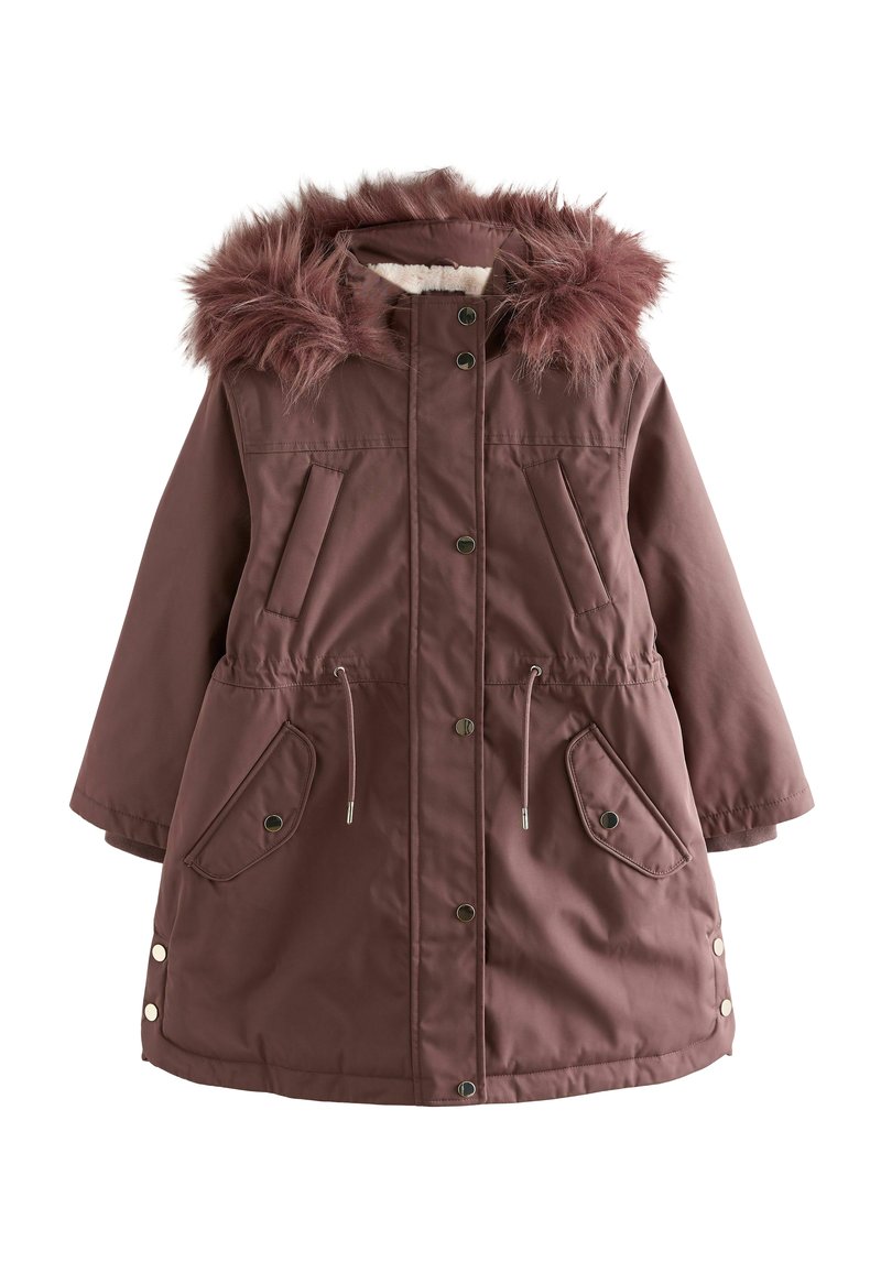 Bærfarvet parka-jakke med en faux fur hætte, to frontlommer, snøre i taljen, trykknapper og en blød foring.