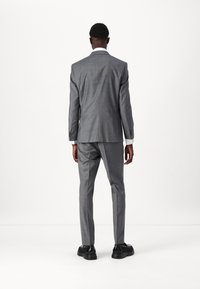 BOSS H-HUGE - Suit - open grey