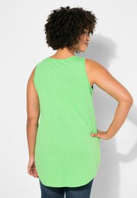 Angel of Style Top - kiwi