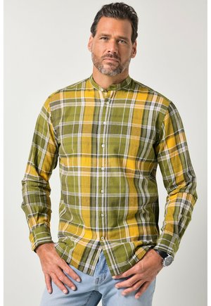 LONG-SLEEVE MODERN FIT STAND-UP COLLAR - Skjorter - khaki green