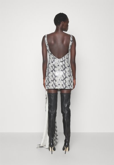 ROKH SHORT DRESS WITH TAIL BUCKLE - Abiti per occasioni speciali - white