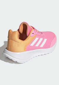 adidas Performance TENSOR - Sapatilhas para caminhada - bliss pink   cloud white   hazy orange
