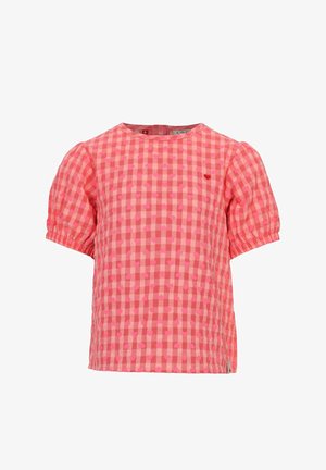 Roze en rood geruite blouse met korte mouwen, pofmouwen en een klein rood hartdetail op de borst.