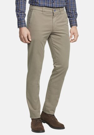 Khakihosen aus Baumwolltwill mit schlanker Passform, ausgestattet mit seitlichen Taschen, einem Reißverschluss und einem blauen Knopfakzent an der Taille.