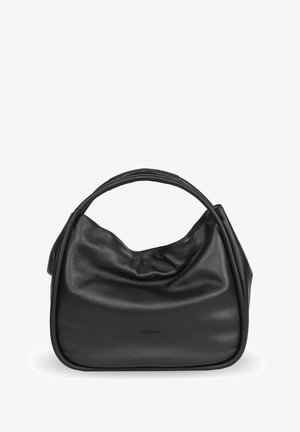 Czarna skórzana torebka o miękkim, luźnym kształcie. Posiada zaokrągloną rączkę i teksturowaną powierzchnię. Minimalistyczny design bez widocznych elementów metalowych.