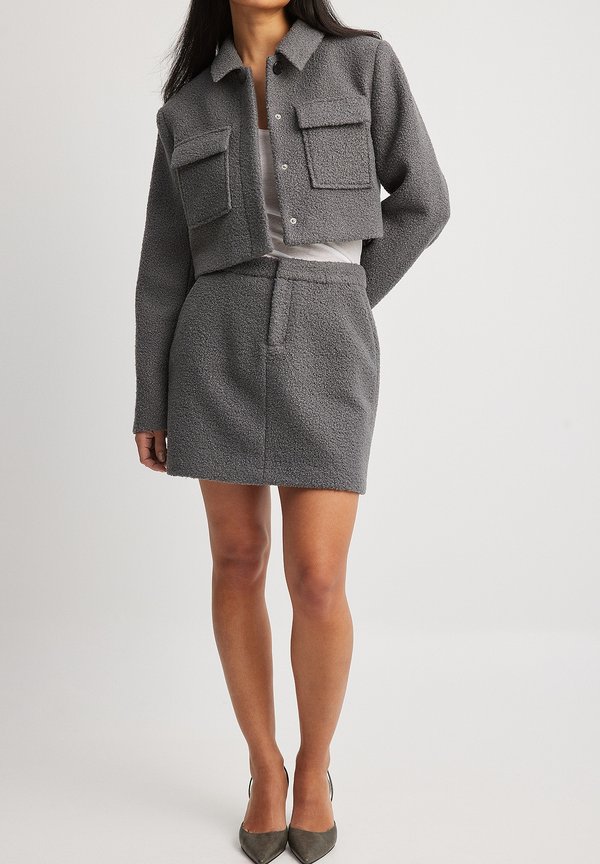 STRUCTURED HIGH WAIST - Minirock