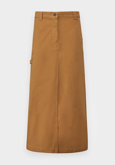 Brauner Baumwoll-Midirock mit vorderem Knopfverschluss, Gürtelschlaufen und Taschen an den Seiten. Glatte Textur und gerader Schnitt.