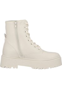 Botas de tobillo de imitación cuero blanco con punta redonda, cordones en la parte frontal y cremallera lateral. Presentan una suela gruesa acanalada para mayor tracción.
