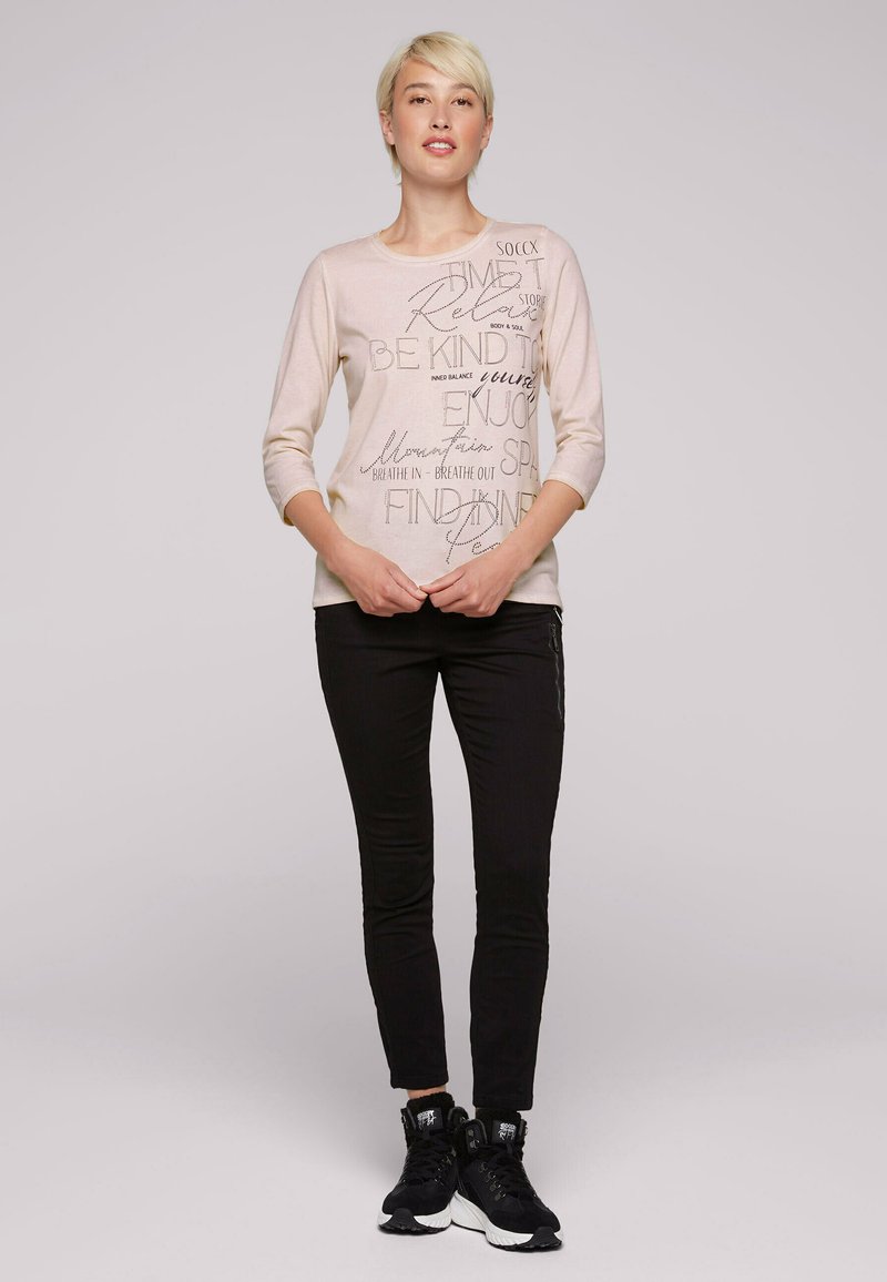 Soccx MIT WORDING UND SCHMUCKSTEINEN - Longsleeve - rose blush/roze Soccx MIT WORDING UND SCHMUCKSTEINEN - Longsleeve - rose blush/roze
