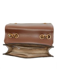 Guess Axelremsväska - beige