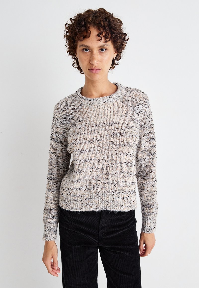 ONLY ONLBEAUTY NECK - Camisola - cloud dancer