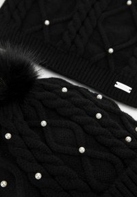 WITTCHEN SET - Sjaal - black