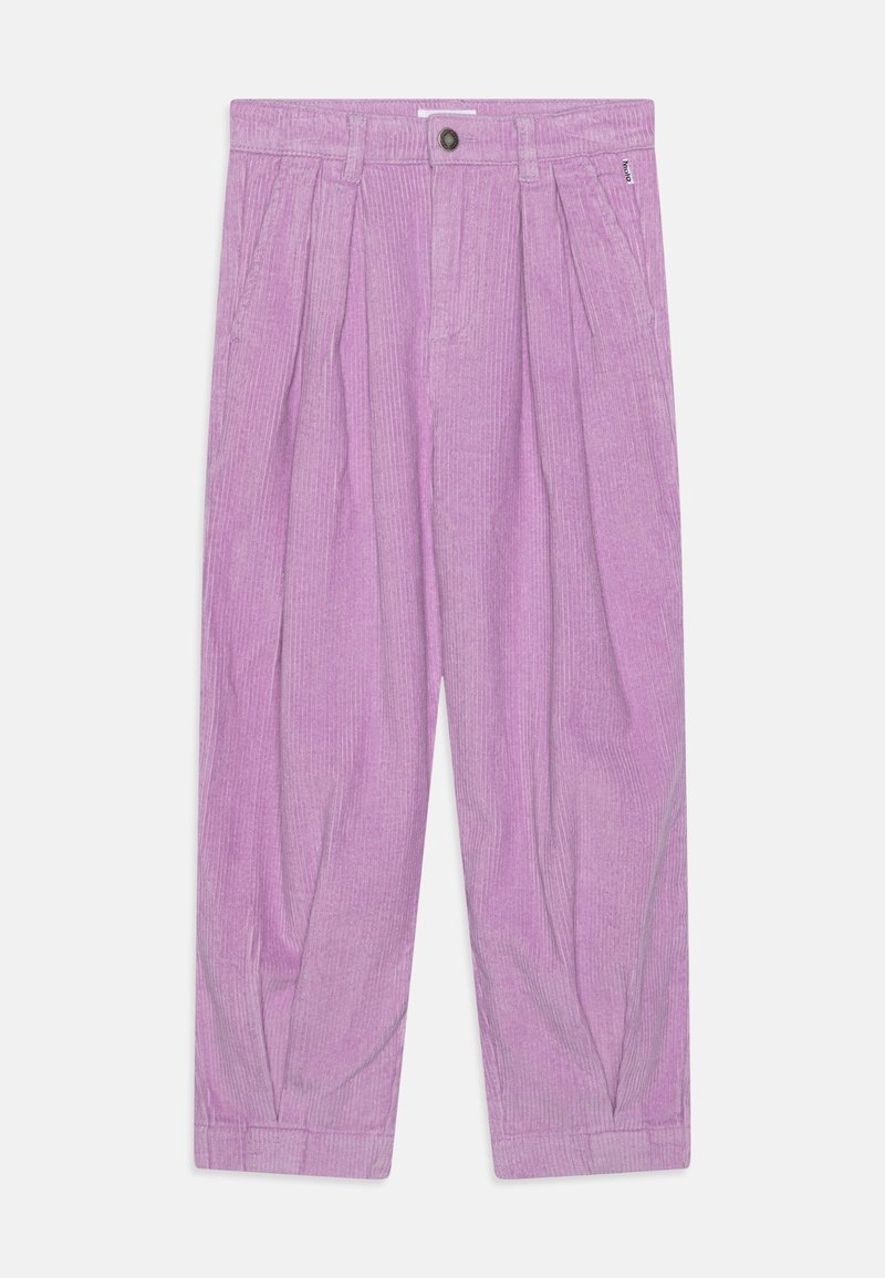Pantalon large en velours côtelé lilas avec des plis, des poches latérales, des passants pour ceinture et une fermeture par bouton.