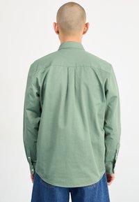 Thumbnail Image 4